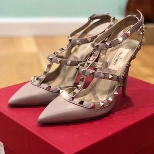Valentino Garavani Rockstud Slingback Heels